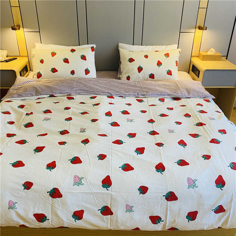 

2021 European cattle cotton bedding high-end sheet Decor multi piece set four piece set, White