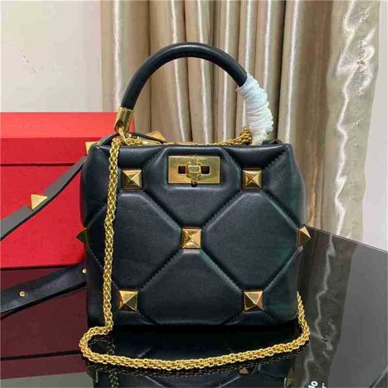 

Hanghhangbag Luxury Designer Fashion Hand Handbag Handbags Backpack Wallet Purse Shoulder Crossbody Tote Bags Mini Bag bucket big rivet