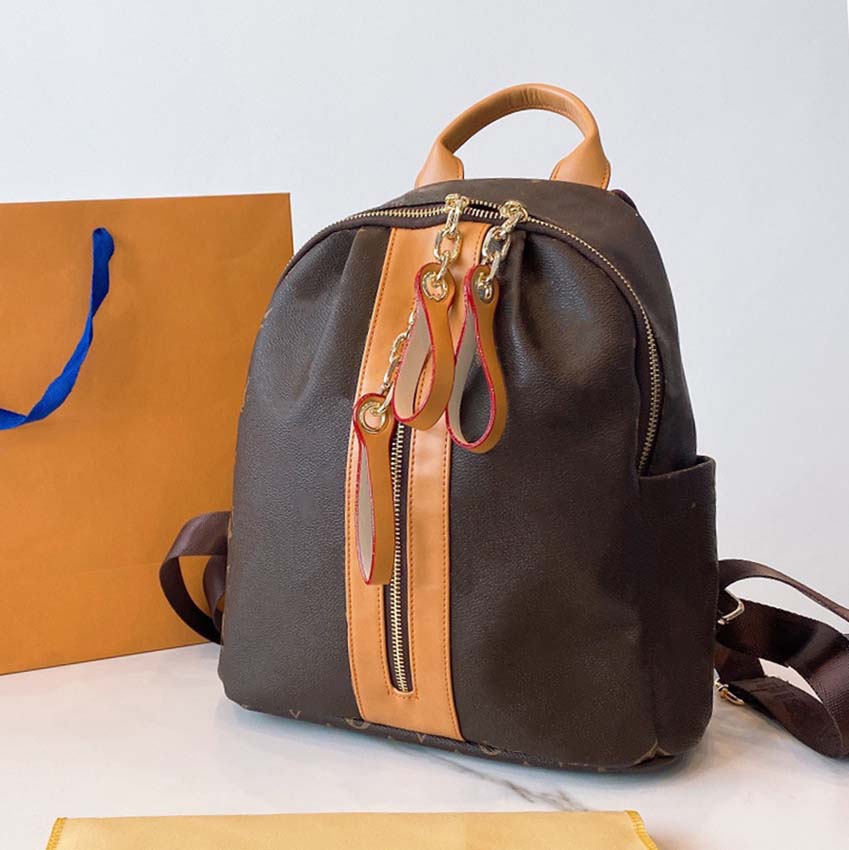 Top luxurys Designers Sacs Femmes Tote Tote Marque Machemarche Sac à dos en cuir véritable avec sac à poussière d'origine 28x24cm