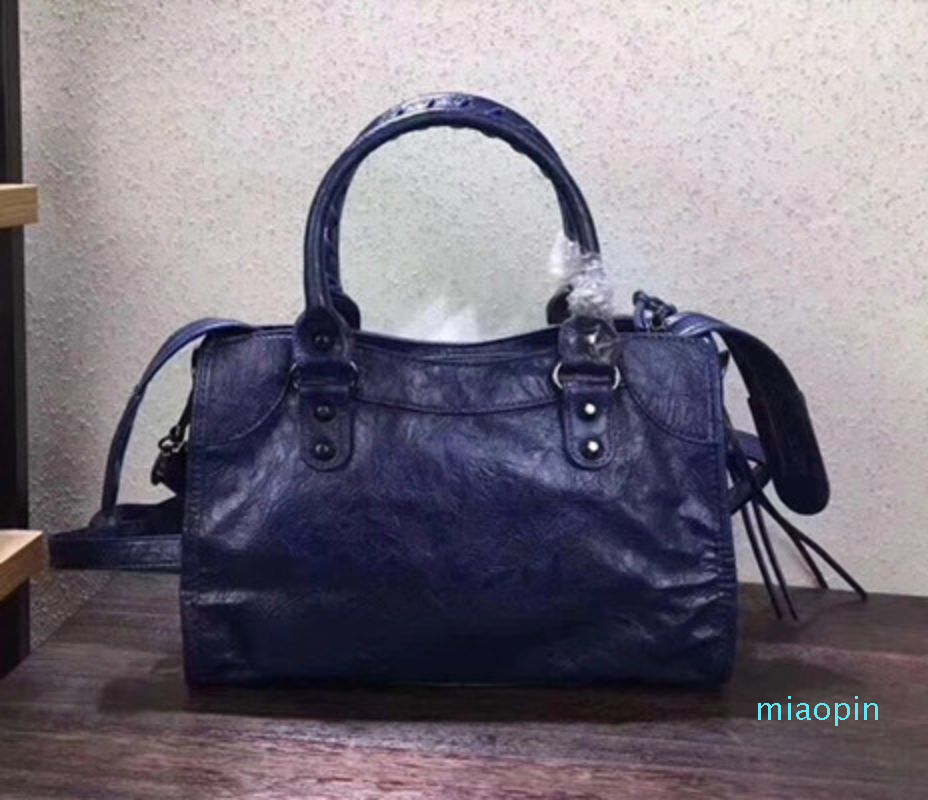 Classic vintage Tassel Chain city mini bags lady real leather top-handle shoulder bag Studs rivet solid rivets medium motorcycle vintage bag