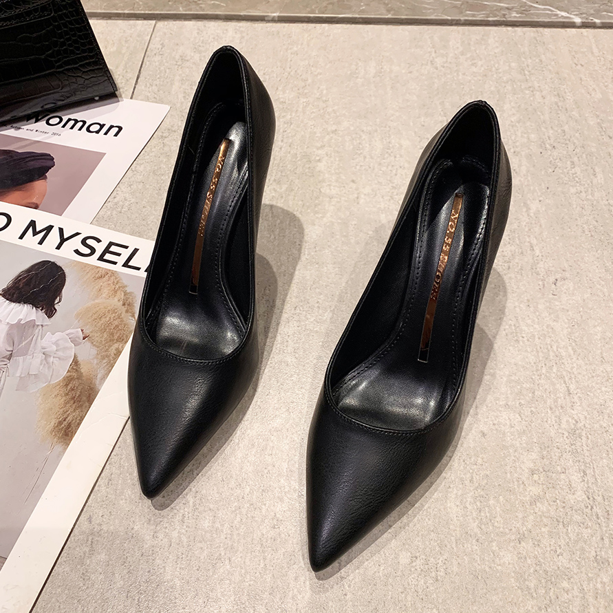 

Fashion Quality Women Shoes Red Bottoms High Heels Sexy Pointed Toe Red Sole Pumps Wedding Dress Shoes Black embossing shoes