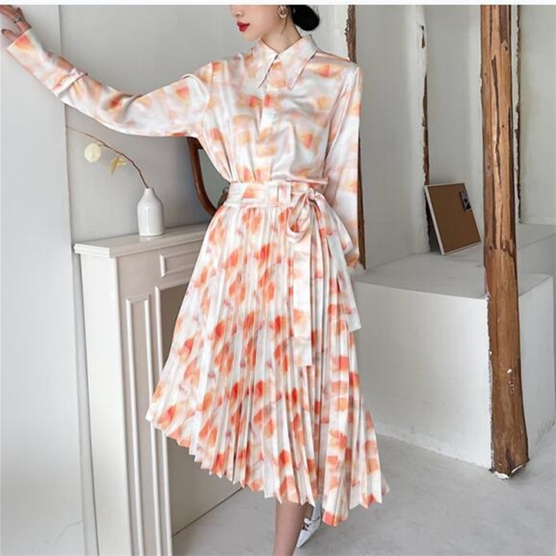 

Runway Design Tie Dye Shirt Skirt Two piece set Women Satin Long Sleeve With Asymmetry Pleated Suits 210602, Orange