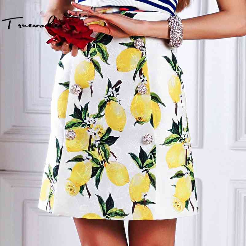 

Truevoker Fashion Designer Skirt Women's High Quality Crystal Diamond Button Yellow Lemon Fruit Pritned Embossed Mini 210602, White
