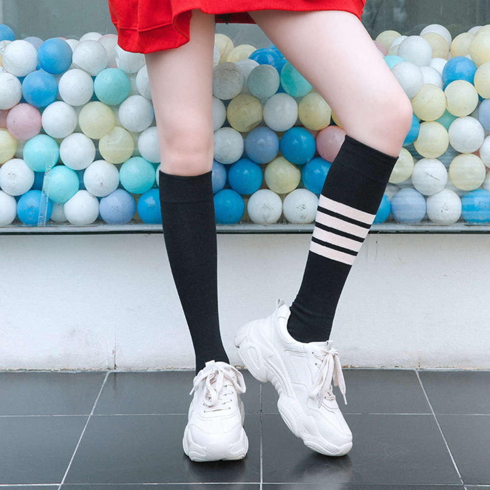 

Tea socks lovely calf spring and autumn middle tube women's college style solid color four bar knee pile, Gray