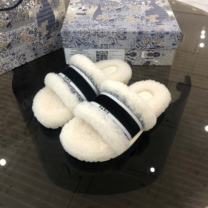 

Classics sandals Fashion plush slippers slides Floral brocade Gear bottoms Flip Flops women shoes striped causal slipper home011 50, Box