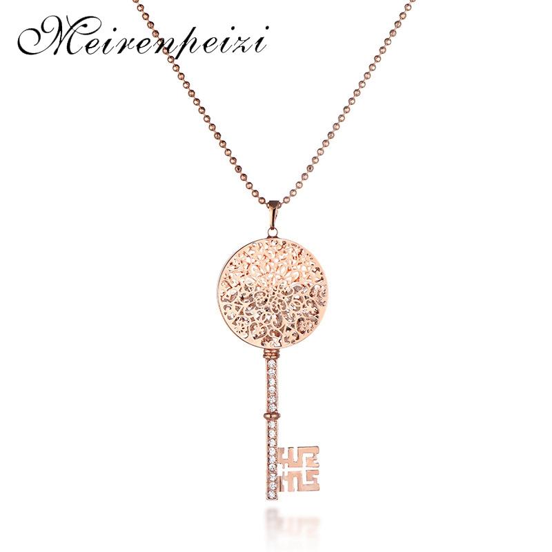 

Personality High End Key Hollow Necklace Luxury Fashion Love Sweater Chain Pendant Necklaces, Silver
