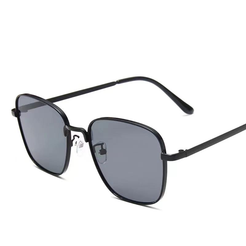 

Sunglasses 2021 Metal Classic Vintage Women Design Sun Glasses Female Driving Eyeglasses Lunette De Soleil Femme