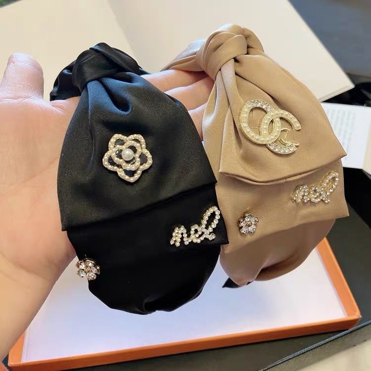 

Korean Dongdaemun Retro Style Double-Layer Three-Dimensional Big Bow Rhinestone Rose C Headband Hairpin Accessories, Silver