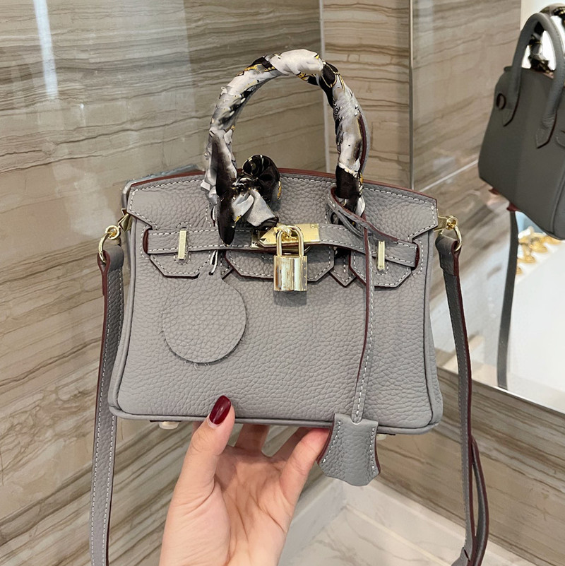 

High Quality Luxurys Designers Cross Body Bags Shoulder Handbag Messenger Women Totes Fashion Vintage Handbags Printed Classic Crossbody Clutch Purse Wallet, No bags