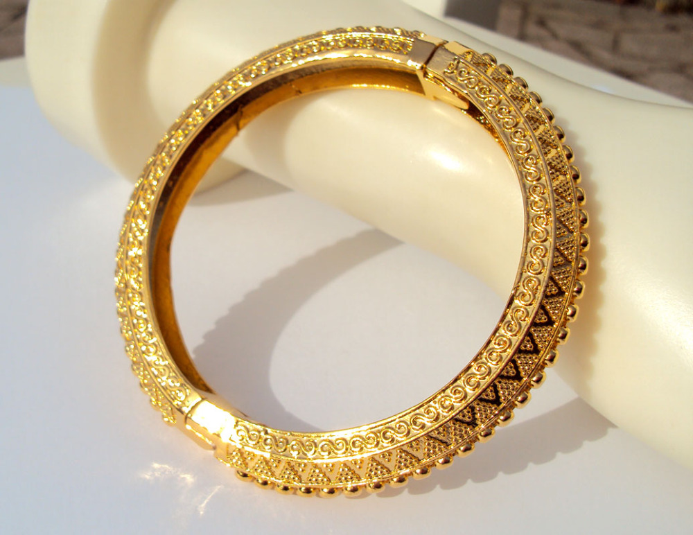 CARVE Hardness THAI BAHT 18 K YELLOW SOLID G/F GOLD JEWELRY BANGLE BRACELET BA09 Heavy-image-683750946