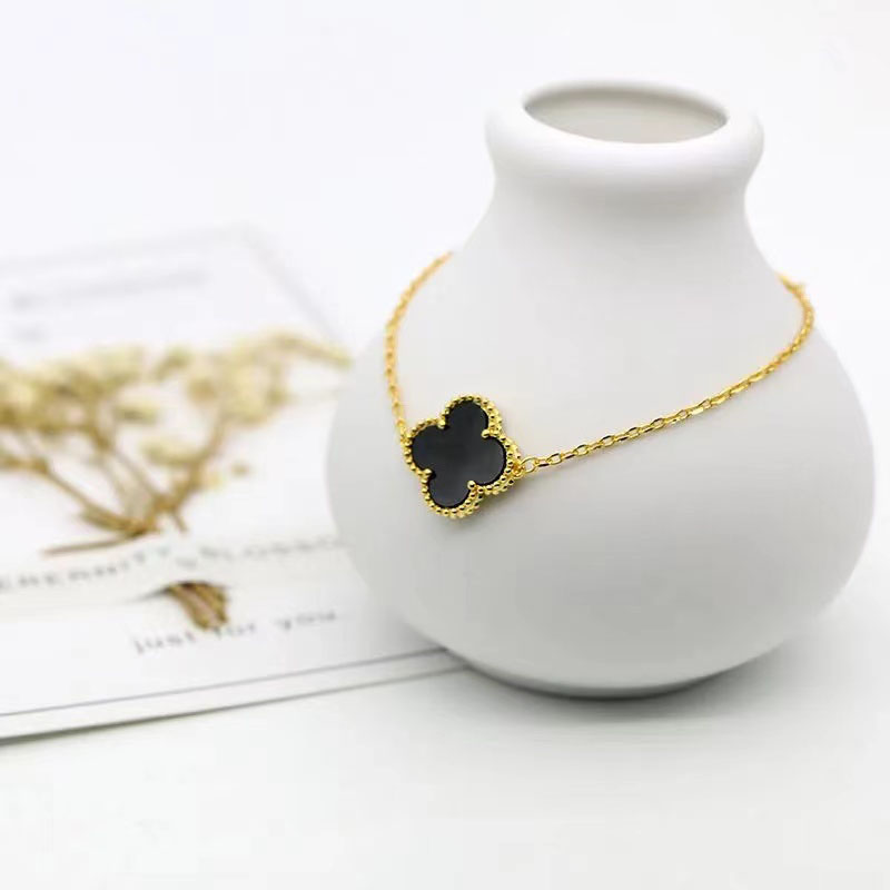 

2021 Have stamp high quality Single flower Pendant charm Bracelets Four Leaf Clover 5 colors Link Bracelet 18K Gold for Women Girls Valentin, Golden;silver