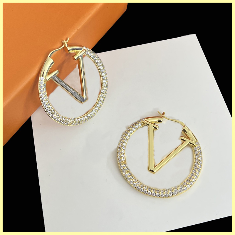 

Women Gold Earring Fashion Womens Jewelry Luxurys Designers Hoop Earrings Studs Dimond Letters L Earrings With Box 21120602R