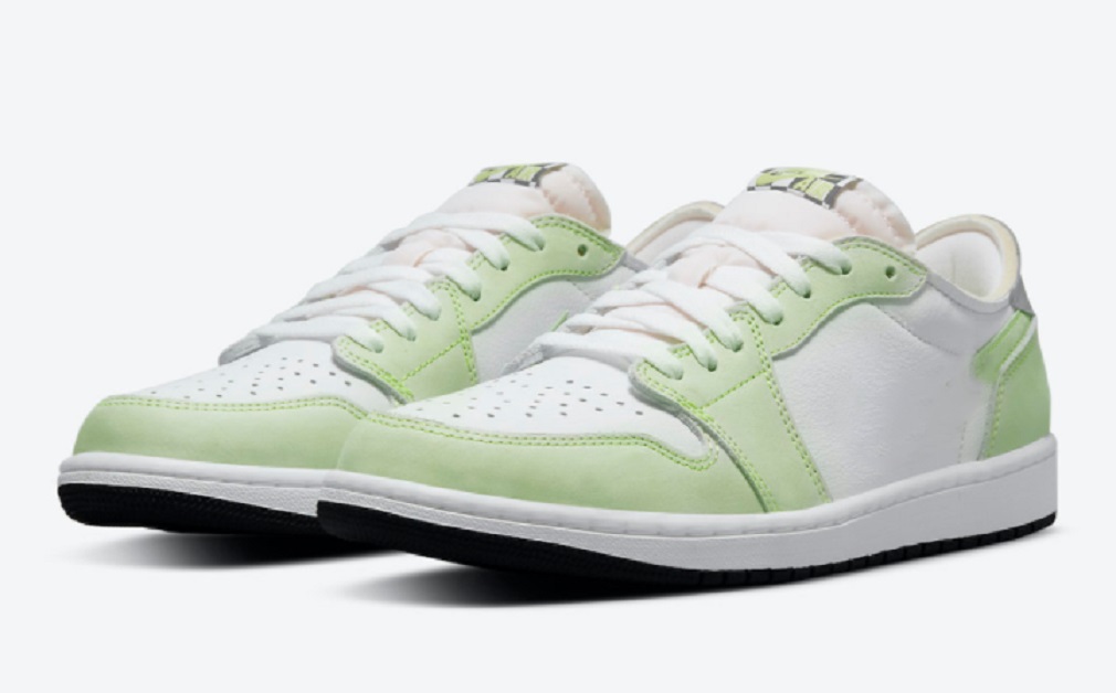 

1 Low OG Ghost Green Box Shoes Jumpman 1s 2021 Sneakers Women Men Shoe Trainers Sports Skateboard With Xrgew