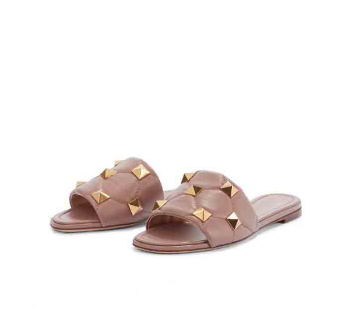 

Brand designer slides Woman flops Leather Women Roman Stud slide sandal slippers Summer Beach studs Sandals Nappa Quilted with box