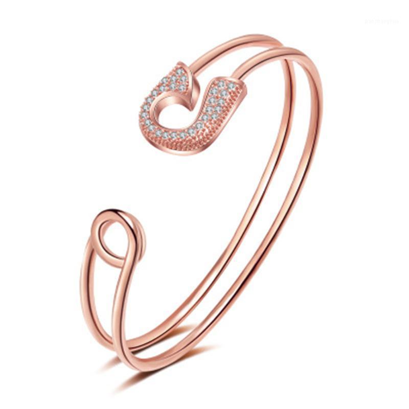 

Copper Inlaid Zircon Creative Pin Simple Ladies Open Bracelet Jewelry Link, Chain, Black