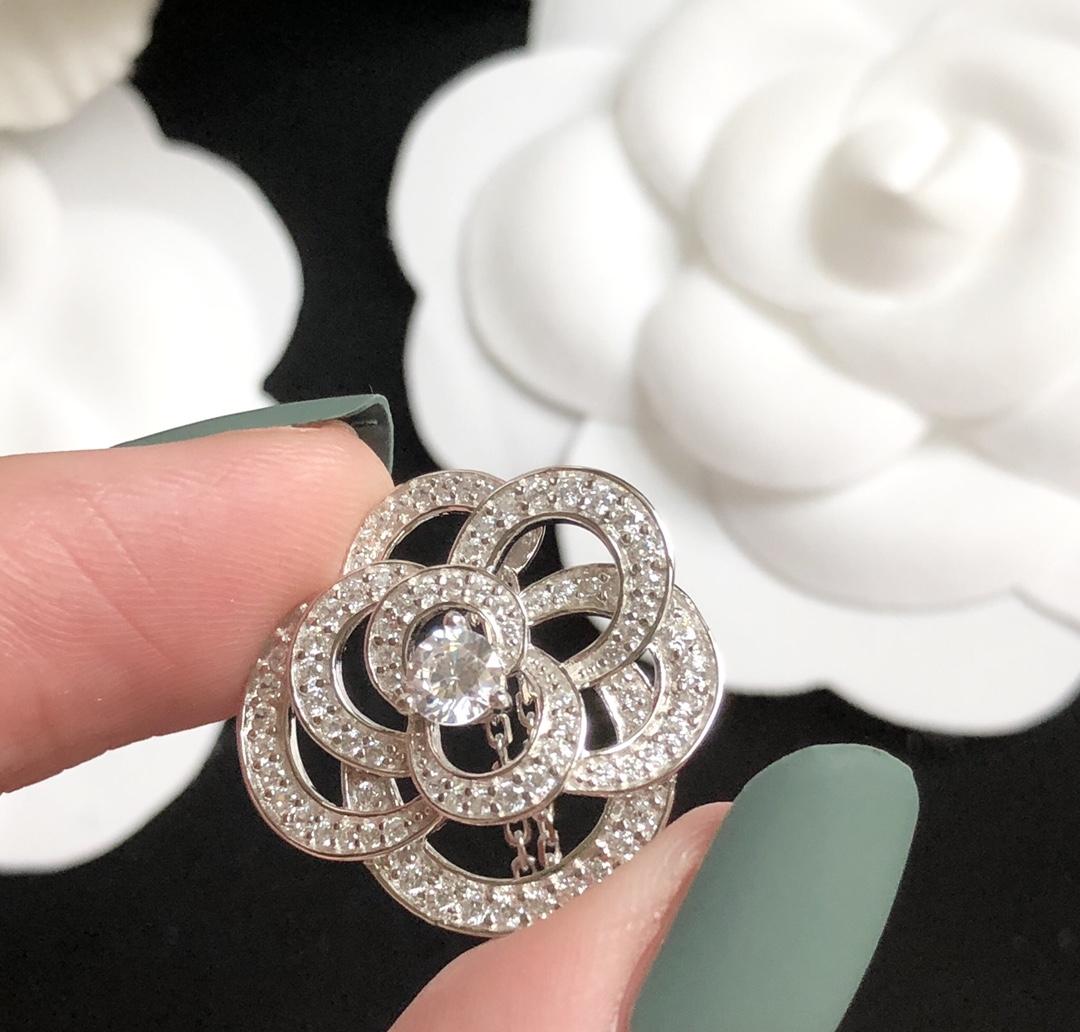 

luxury jewelry necklace CAMELIA Pendants diamond sweater 925 Sterling Silver Rhodium Plated designer thin chain women necklaces fashion274o