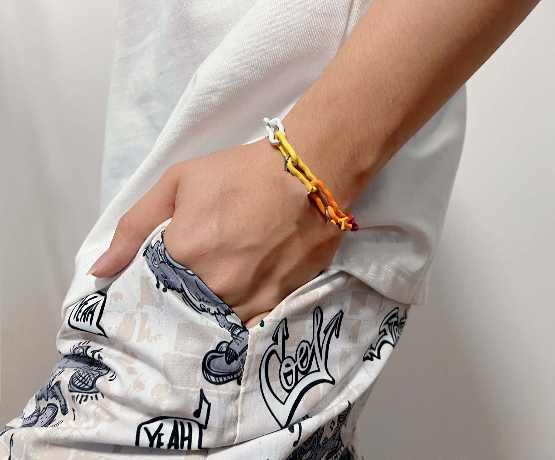 

2021 fashion cuffs Luxury Designer Love Bracelet sales high quality silver titanium steel men personality hip hop jewelry supply