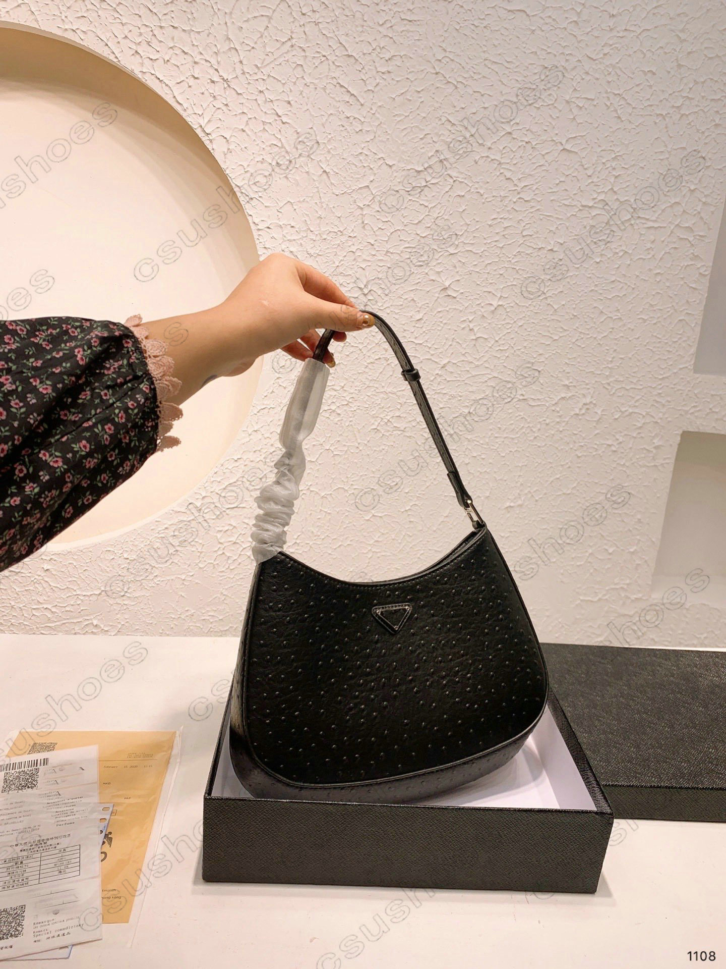 

Cleo Hobo Shiny Leather Bag Purses Womens Luxurys Alligator Designers Women Ostrich Handbag Canvas Leather Shoulder Bags Tote Messenger Totes, No bag