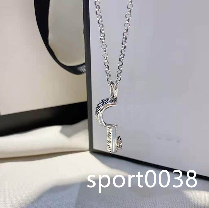 

New Design Fashion Key Necklace 925 Silver Plated Necklace Couple Necklace Engagement Necklaces High Quality Jewelry Supply