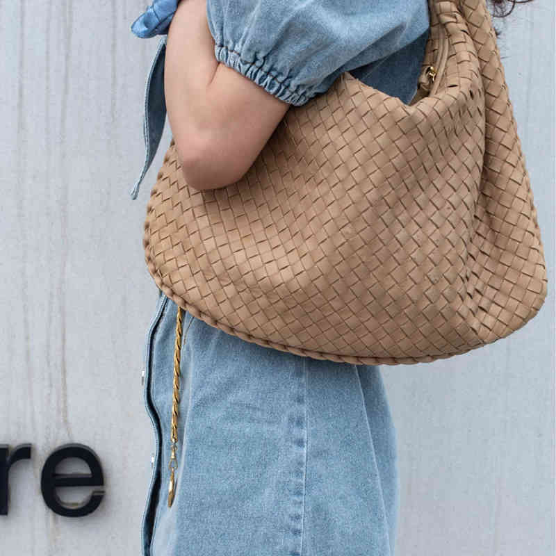 

Designer Handbags Bottegas Bvs Venetas Monk Fashion Bag Hand Woven Temperament High Sense Dinner Bag Personality Hand Carry Armpit Bag, White