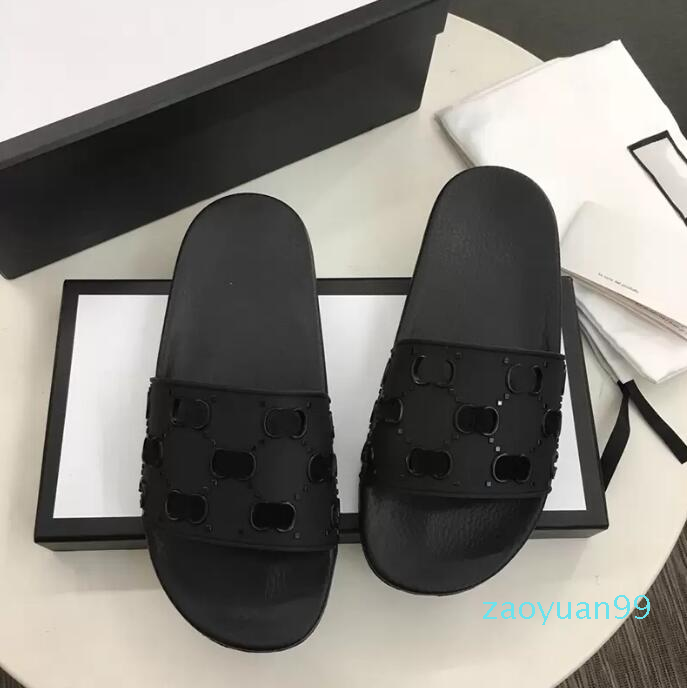 Hommes Caoutchouc Slide Slipper Sandales Designer Slides Haute Qualité Causal Antidérapant Diapositives Été Tongs Pantoufles avec BOX Taille US5-
