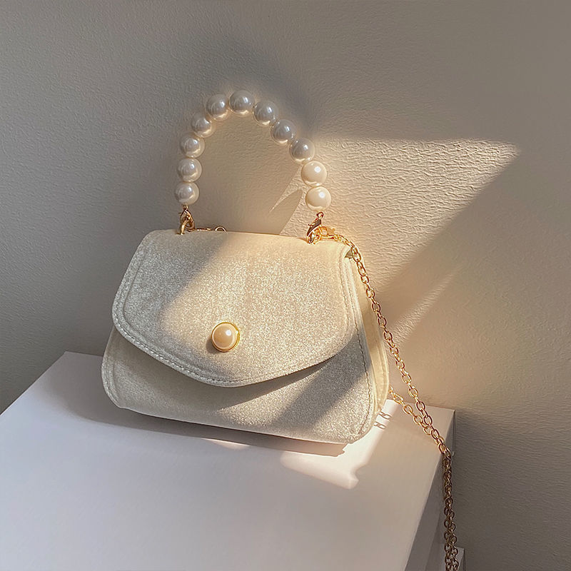 

VINTAGE WHITE Hand bag pearl handle suede leather women's dress Bags Exquisite lady style sweet and lovely flip purse