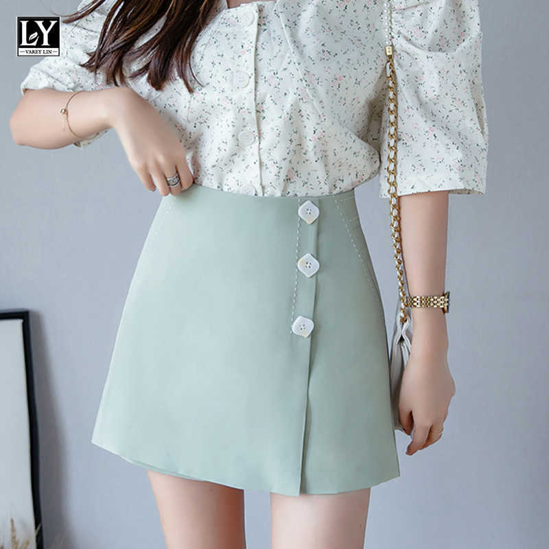 

LY VAREY LIN Spring Summer Casual Female High Waist Loose Black Lady Shorts Women Solid Color Button 210526