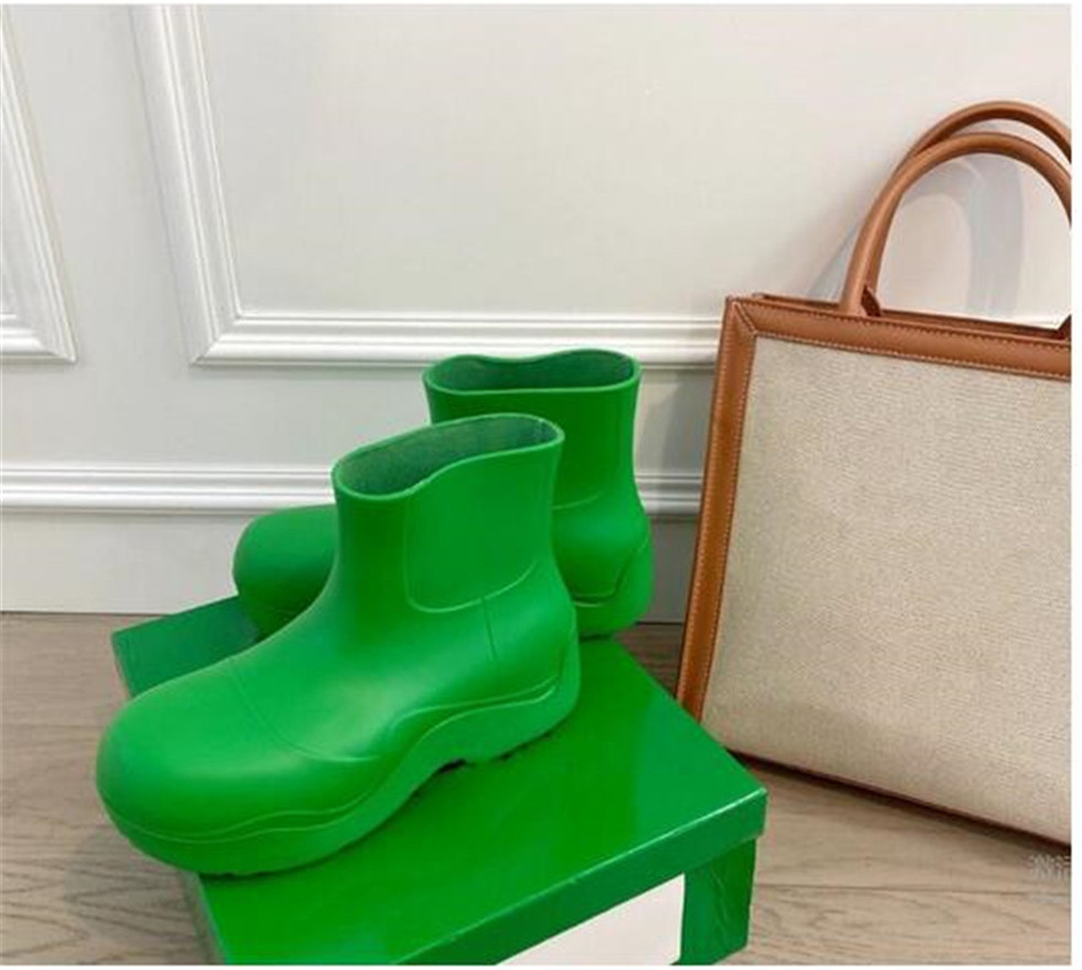 

2022 Brand Women Rain Boots Rubber Ladies Walking Waterproof Ankle Rainboots Casual Thick Bottom Short Boot, No box