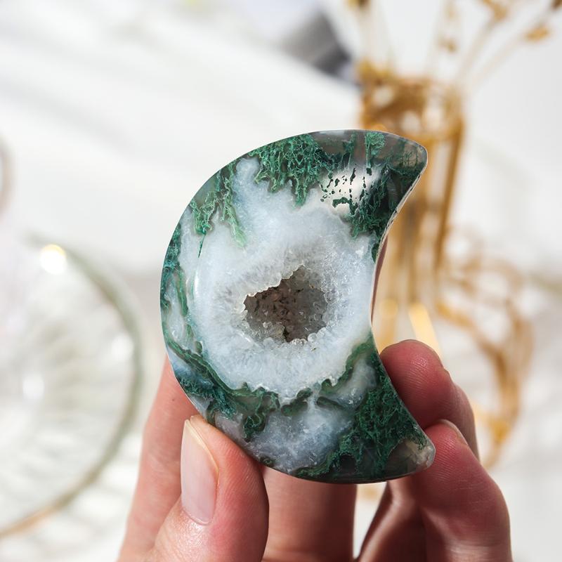 

Decorative Objects & Figurines Natural Crystal Green Moss Agate Druzy Caved Cluster Reiki Healing Gem Stone Moon Shape Handicraft Ornament P