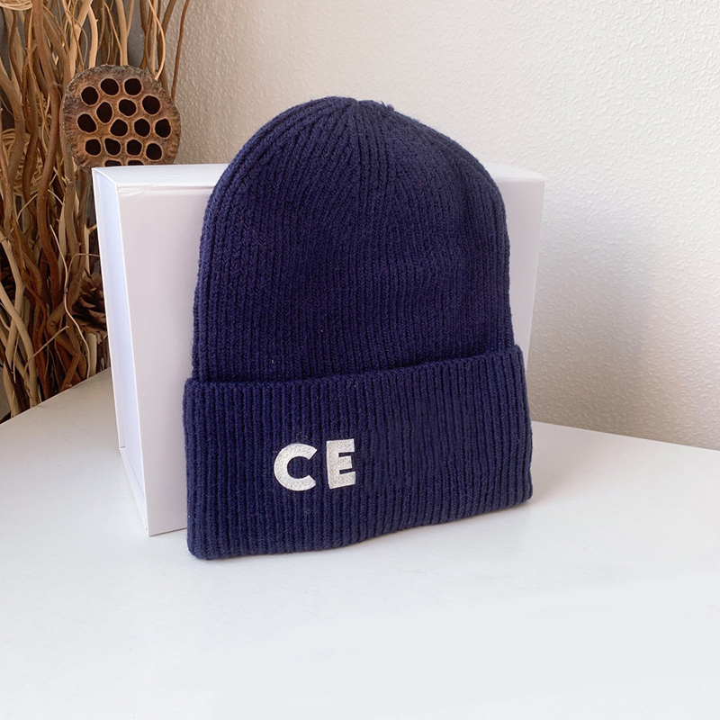 

Winter Cashmere Beanie Hats For Mens Women Designer C Beanies Hat Luxurys Designers Caps Casquette Outdoor Couples Hats D2110293Z, Box