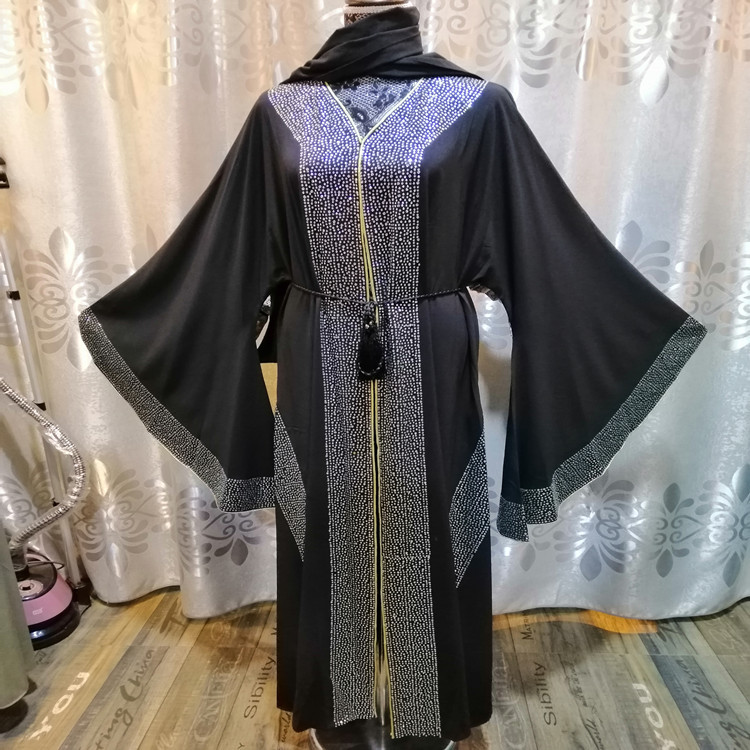 

Elegant Dubai Muslim Women Abaya Dress Diamond Islam Moroccan Kaftan Batwing Sleeve Djellaba Eid Long Robe Islamic Clothing