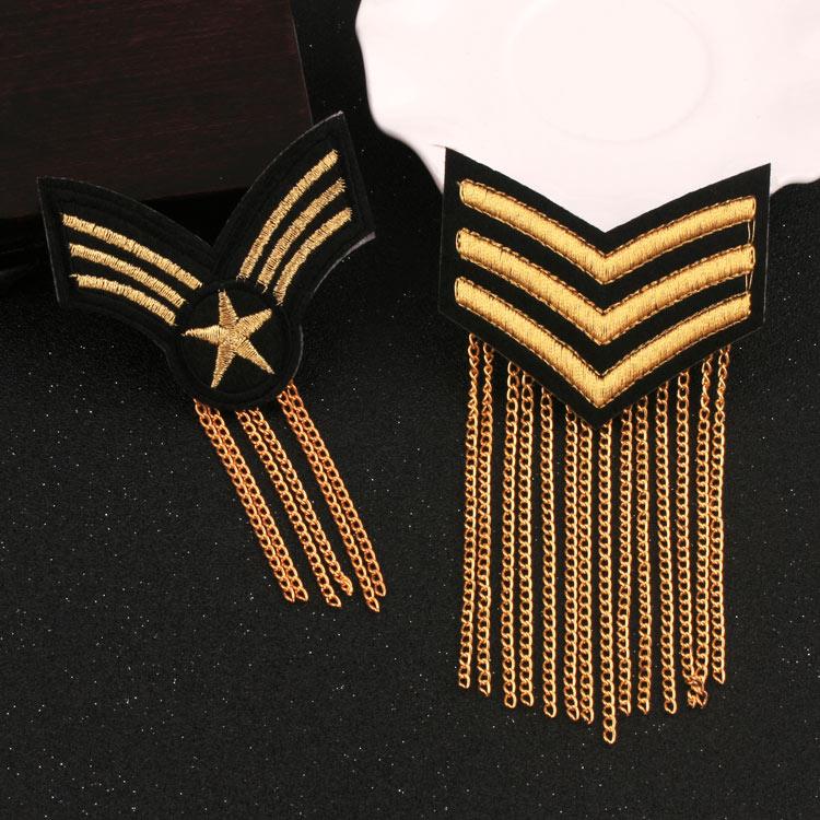 

Pins, Brooches Trendy Tassel Chain Lapel Pin Gold Brooch Star Navy Shoulder For Men Medal Badges British Style Women Accessories