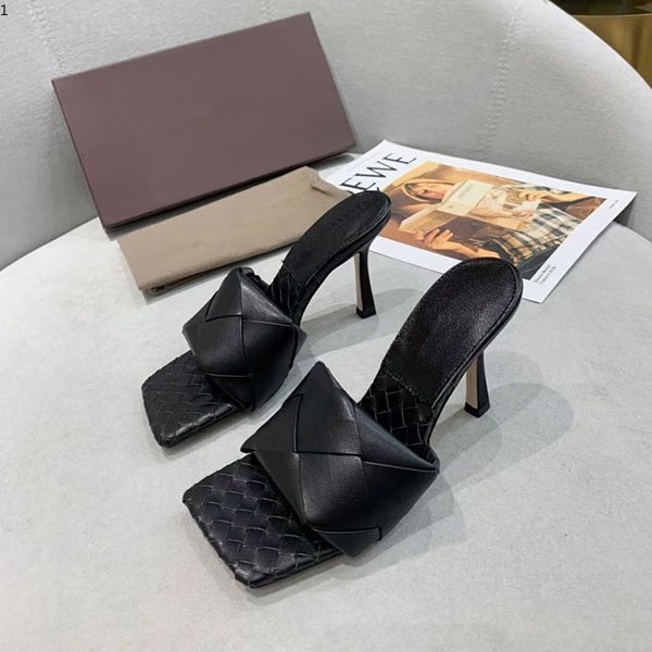 

Dio 2021 The latest Matte leatherchecked shoes Square mouthed, open-toed women flat heel slippers size 35-42