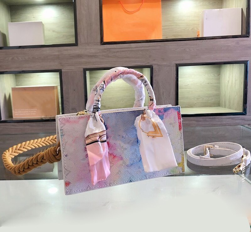 

Designer white color rectangular handbag women's leather floral letter printed shoulder bag Fashion summer women's wear with cross body bag, Transverse(24cm*13cm)