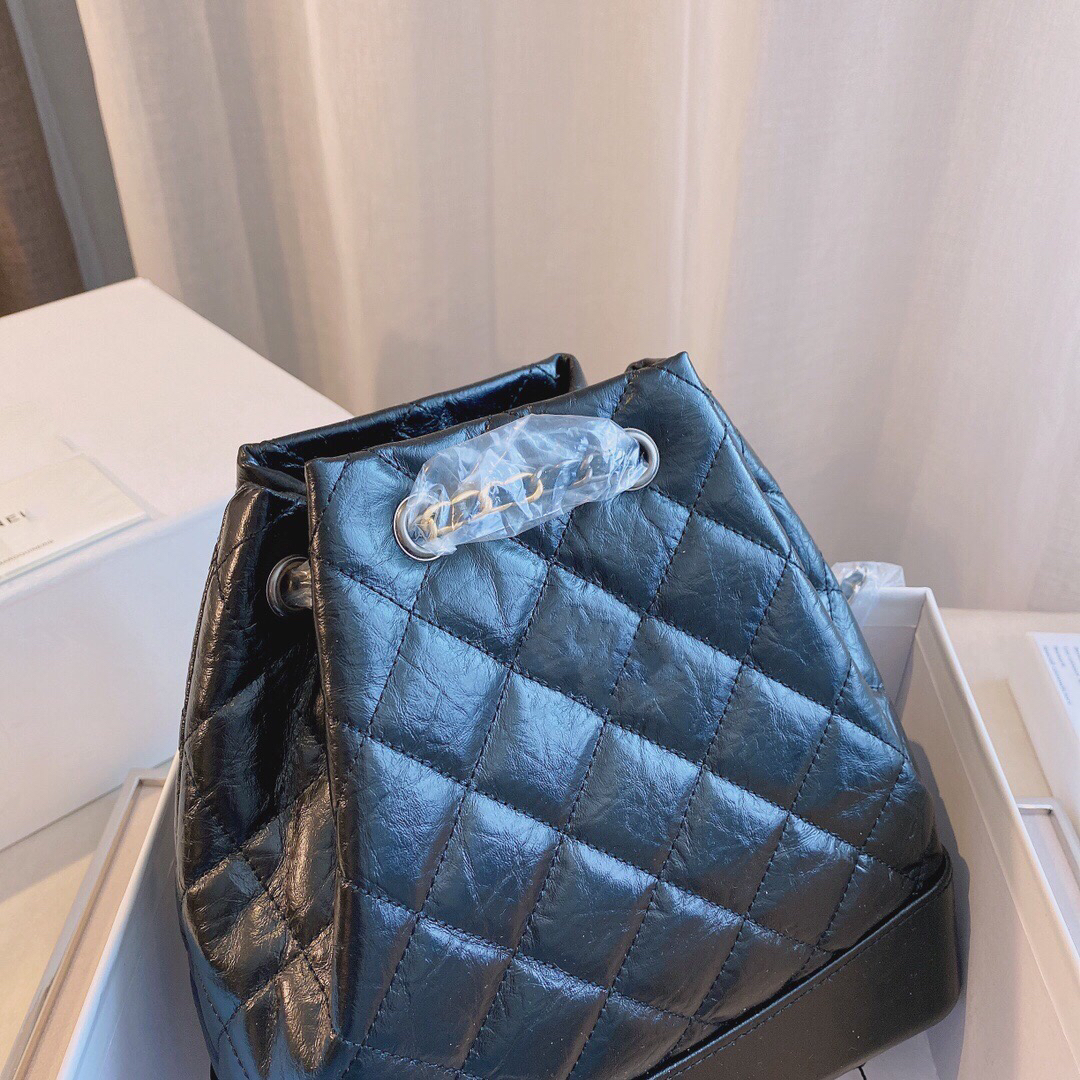 

High-end Design Women's Fashion Designer Hobo Bags Backpack Zaino Straddle Bag Leather Clip Leg Quality Travel Tote Hardware Chain Flat