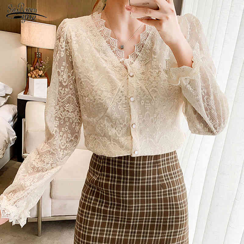 

Fashion V-Neck Lace Shirts Crochet Flower Elegant White Blouse Women Autumn Vintage Long Sleeve Button Top Blusas 11907 210521, Apricot