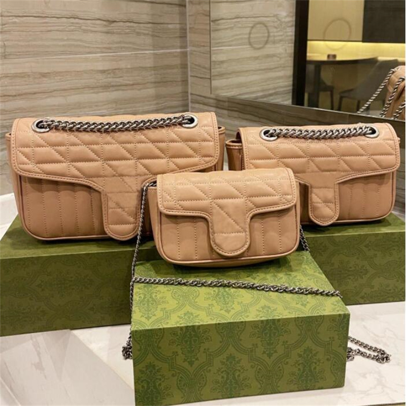 

2022 Chains bag Luxury Designer Brand Senior Envelope Bags Fashion Shoulder Handbags High Quality Phone Cross body Bag Wallet Metallic Totes, Black