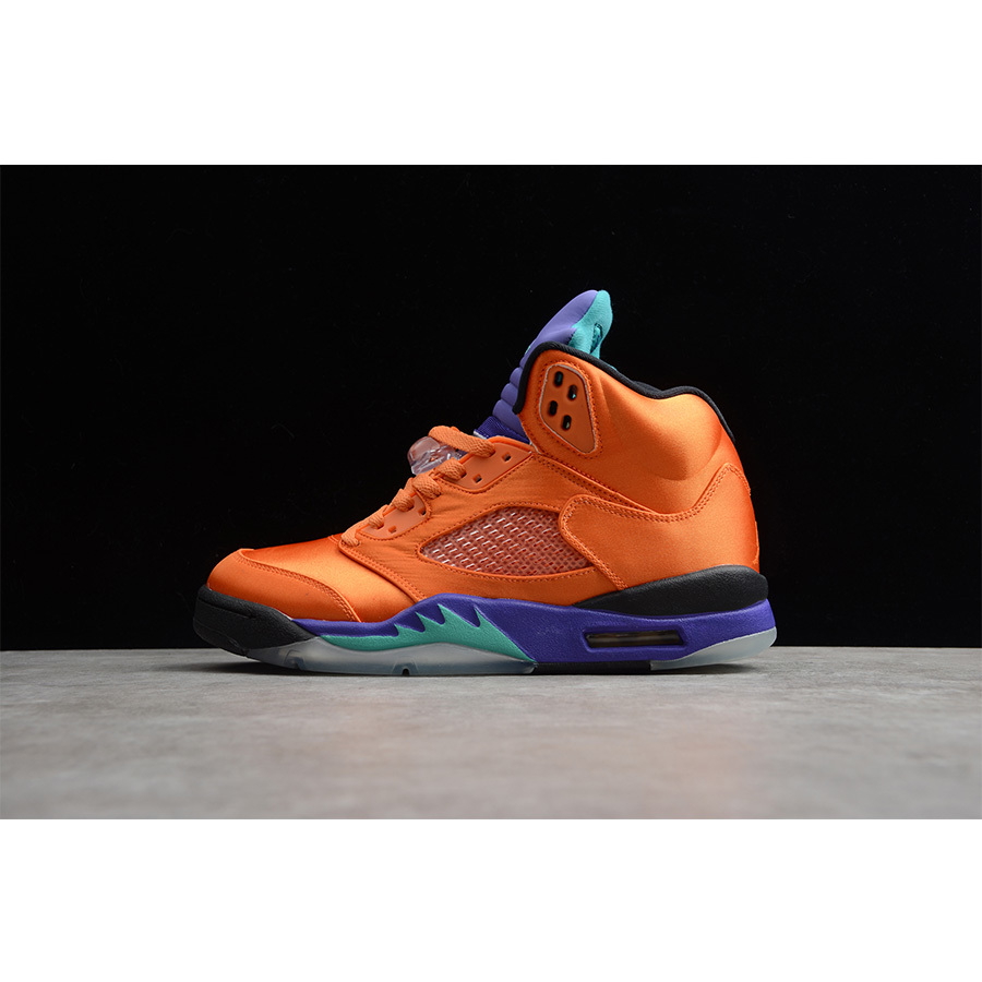 

With Box 5 What The Fire Red 5s Mens Basketball Shoes Muslin Black White Grape Fresh Prince Flint Sports Sneakers Trophy Room, Shown