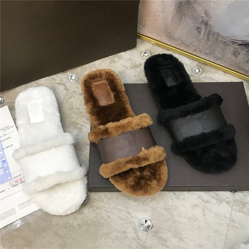 

2021 Ladies Slippers Brand Designer Flip Flops Autumn and Winter Sandals Plush Flat Shoes Black White Brown with Box Shoe Size 35-41