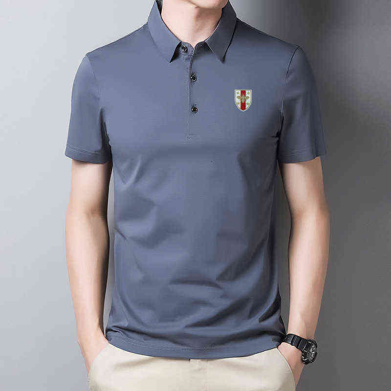 

2021 summer badge solid color lapel short sleeve fashion young men's t-shirt breathable and comfortable, White;black