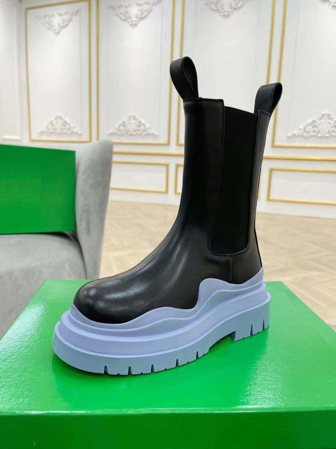 

2021 Latest TIRE Boots Fashion boots Women Tires Up Chunky Tread Sole Wavy Oversized Rubber Round Toe Platform pu leather Pull-On Ankle Boot 35-40 with box, Light green