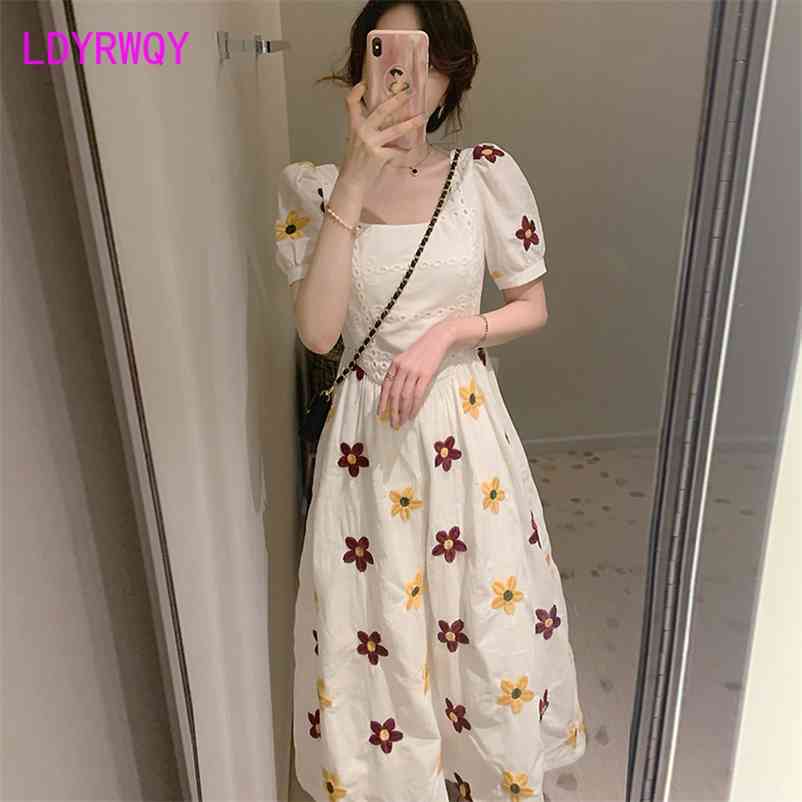 

LDYRWQY slim temperament fashion embroidered dress Office Lady summer French square neck puff sleeve 210603, White