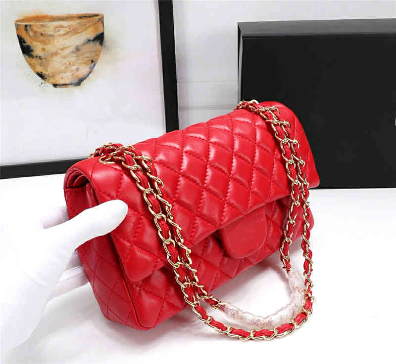 

Women luxurys designers shoulderbag lamb leather messenger bag xwl