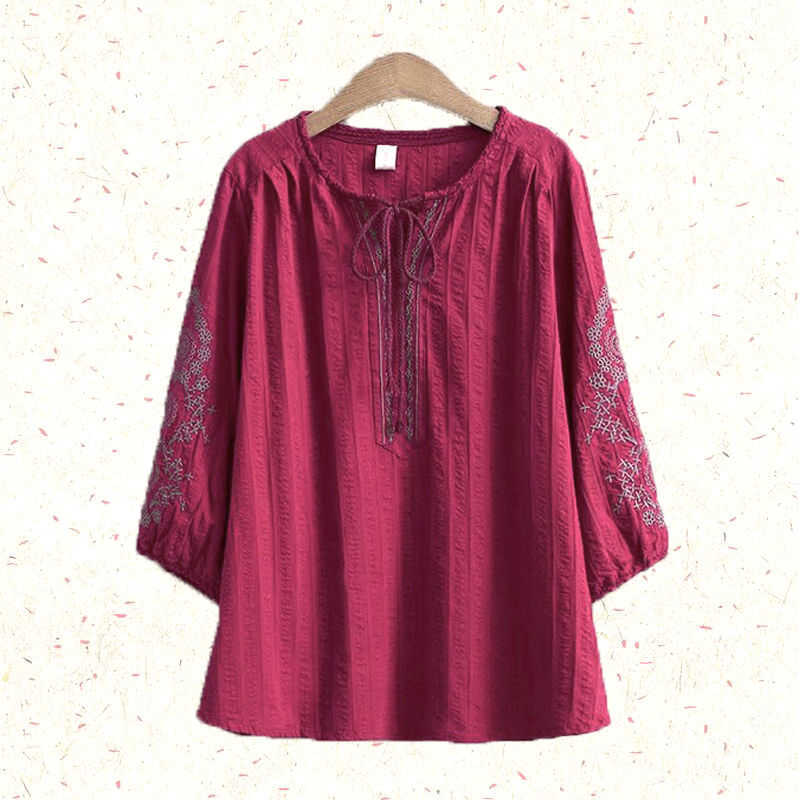 

Arrival Spring Blusas Plus Size Women 3/4 Sleeve Loose Ladies Blouses Top Quality Cotton Embroidery O-neck Large Tops D444 210608, Red