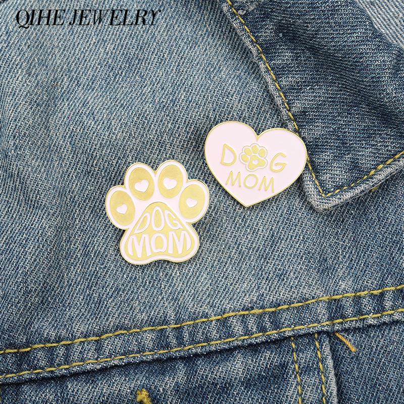 

Pins, Brooches Toe Beans Pin Pink White Metal Heart And Print Enamel Pins For Dog Mom Bag Hat Accessories Pet Animal Jewelry