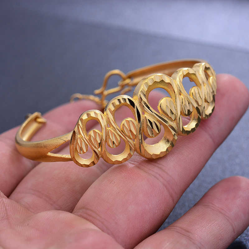 

1pcs Gold Color Bangles for Women Middle Eastern Jewelry New Arab/dubai Gold Color Designer Charms for Bracelets Bangles Q0720