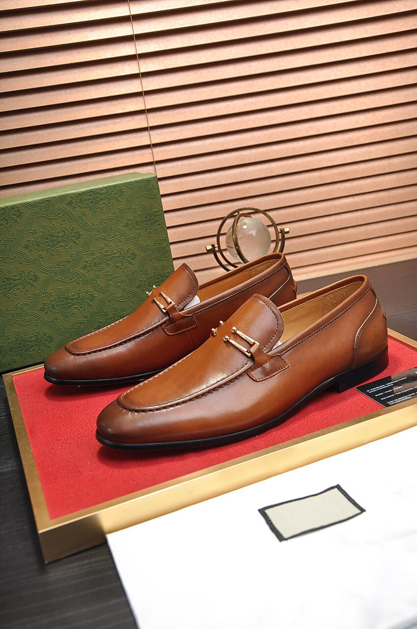 

2022 Mens Fashion Brand Designer Loafers Men Wedding Party Formal Oxfords Gentlemen Genuine Leather Dress Shoes Size 38-45, Black