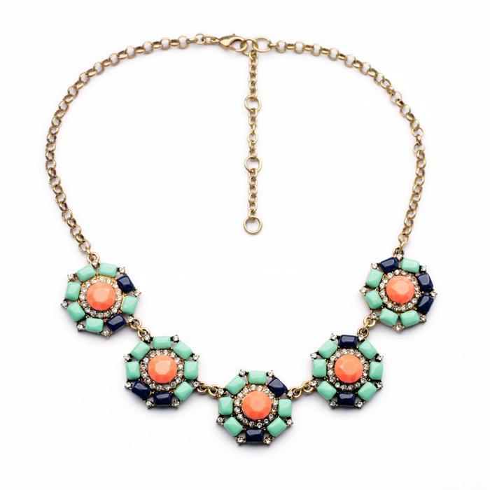 

Pendant Necklaces Bulk Price The Most Extravagant Elegant Resin Popcoin Chain Flower Shiny Gold Color Necklace
