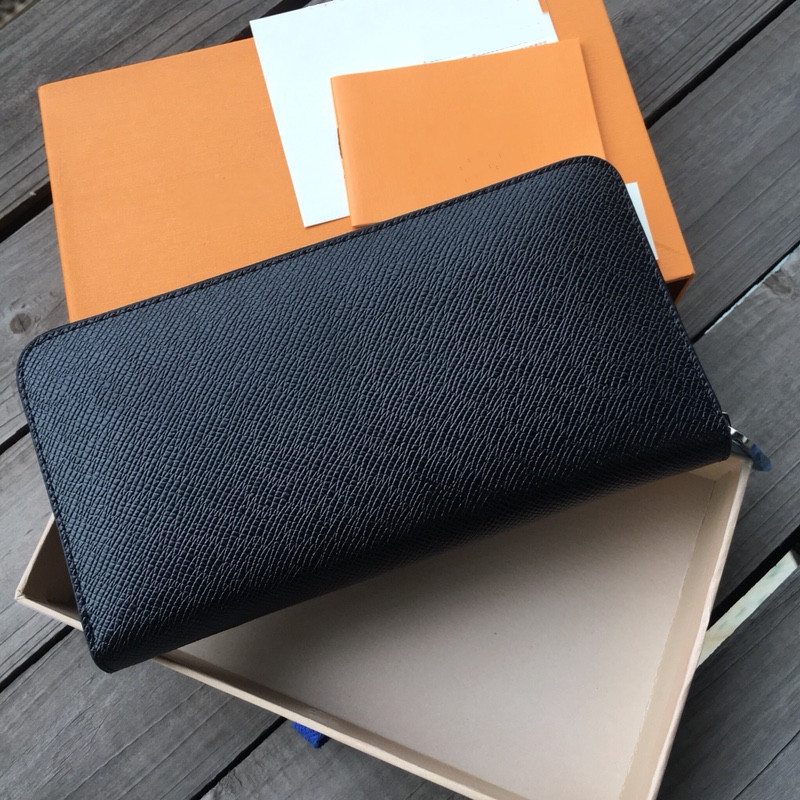 

Wholesale High quality 4 colors famous brand fashion wallet single zipper designer men women leather wallets lady ladies long purse with orange box Card Holder 60017, White grid