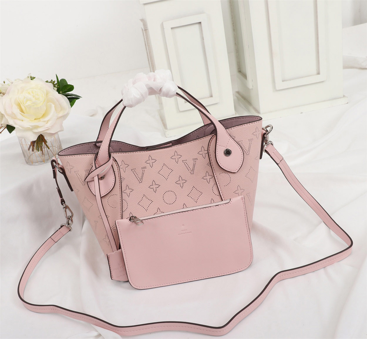 

Women Luxurys Designers Bags Handbag 2021 Fashion Womens Crossbody Bag Handbags Lady Leather Top Quality Purses Purse Female Messenger Shoulder